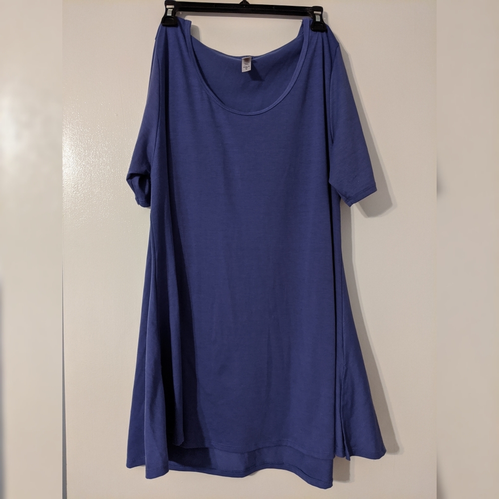 Lularoe Perfect Tee - XL